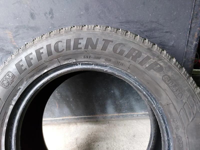 Гуми Летни 255/60R18, снимка 5 - Гуми и джанти - 36280090