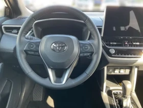 Toyota Corolla Cross 2.0HEV/197HP/TEAMPLAYER/CAM/LED/NAVI/CPLAY/504q, снимка 10