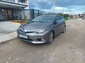Toyota Auris, снимка 2