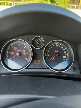 Opel Astra H GTC - 4000 лв. - 11344063 8
