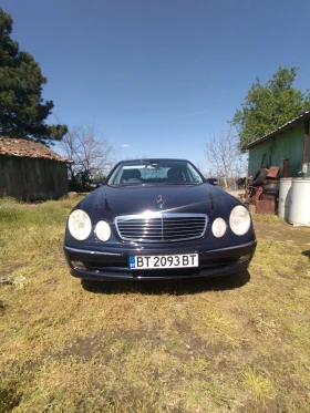 Mercedes-Benz E 320, снимка 1