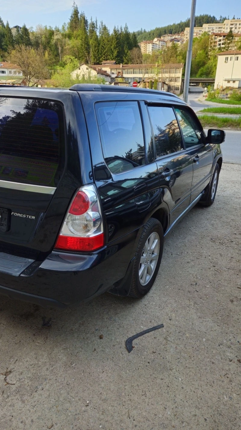 Subaru Forester, снимка 4 - Автомобили и джипове - 49537034