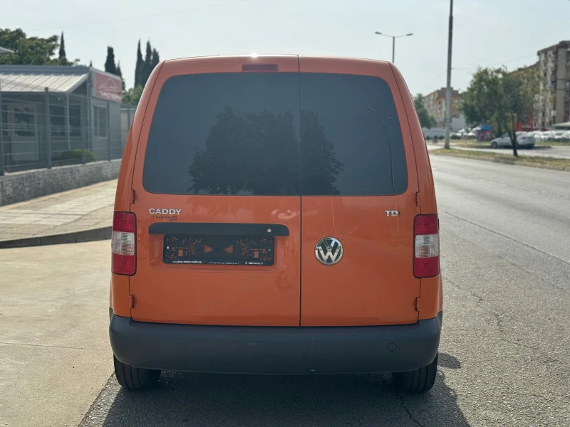 VW Caddy 1.9TDI 105ps * ТОВАРЕН* ПЕРФЕКТЕН* , снимка 4 - Автомобили и джипове - 46446844