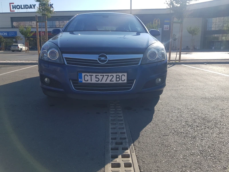 Opel Astra, снимка 11 - Автомобили и джипове - 47392144