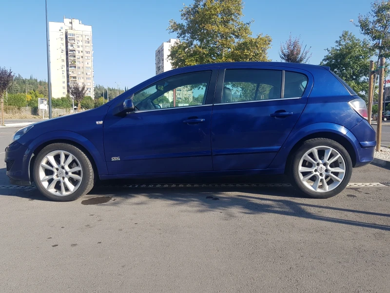 Opel Astra, снимка 1 - Автомобили и джипове - 47392144