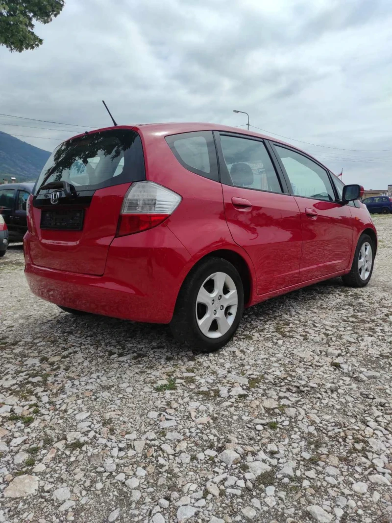 Honda Jazz, снимка 14 - Автомобили и джипове - 48539145