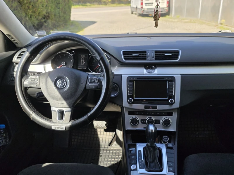 VW Passat 1.4 TSI Газ, Бензин, Метан, снимка 10 - Автомобили и джипове - 52240384