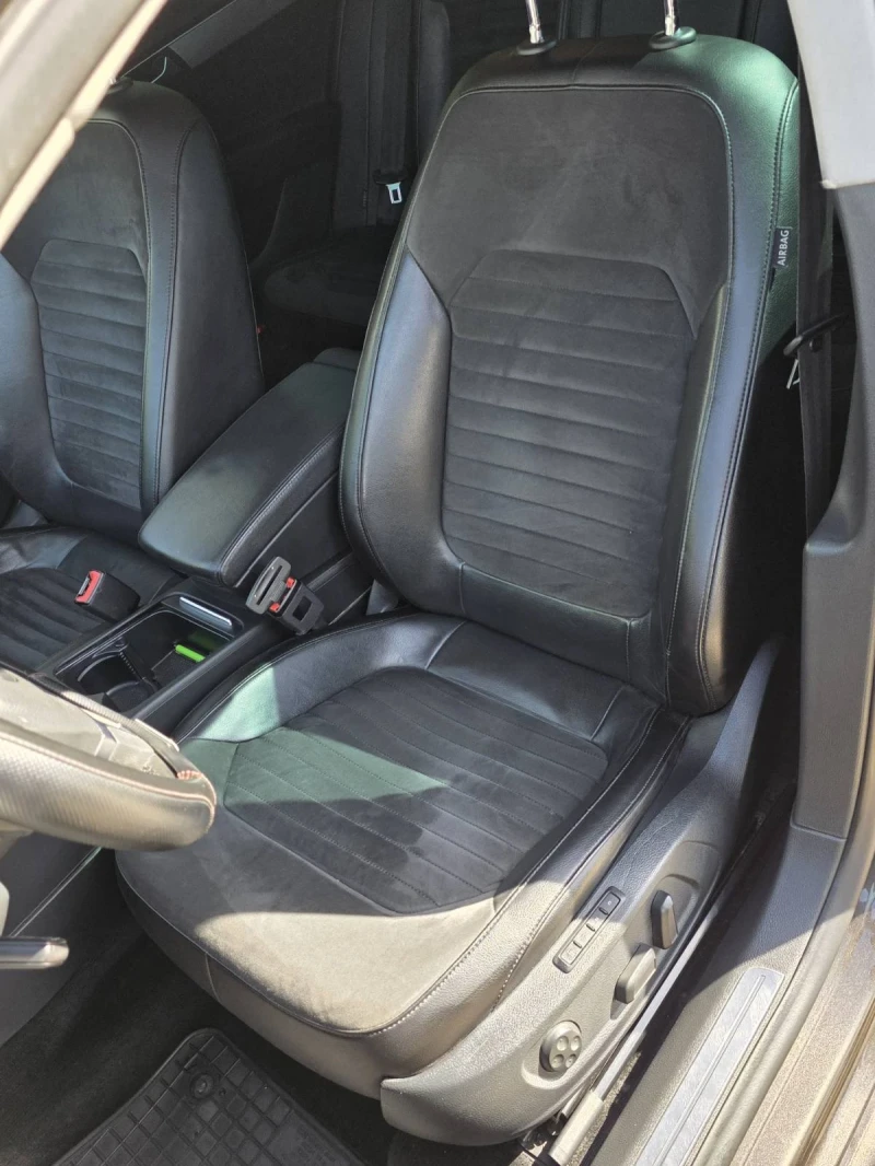 VW Passat 1.4 TSI Газ, Бензин, Метан, снимка 14 - Автомобили и джипове - 52240384