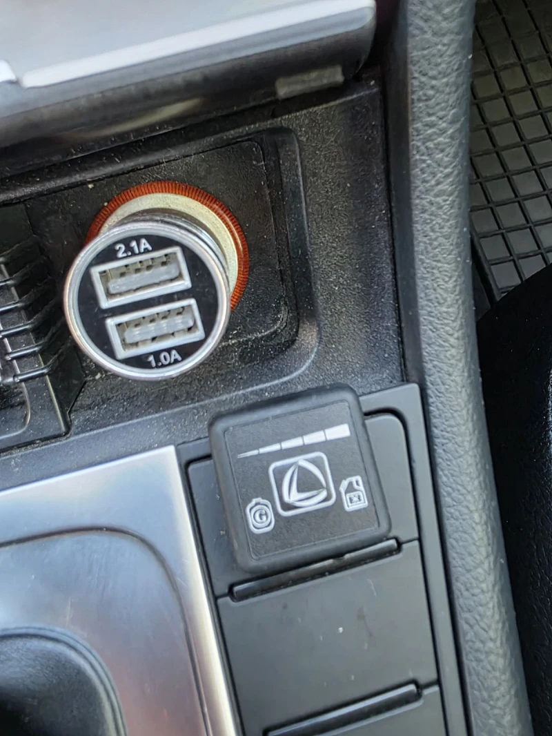 VW Passat 1.4 TSI Газ, Бензин, Метан, снимка 15 - Автомобили и джипове - 52240384