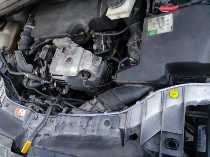 Ford C-max 1.0 Titanium Panorama, снимка 14 - Автомобили и джипове - 52053824