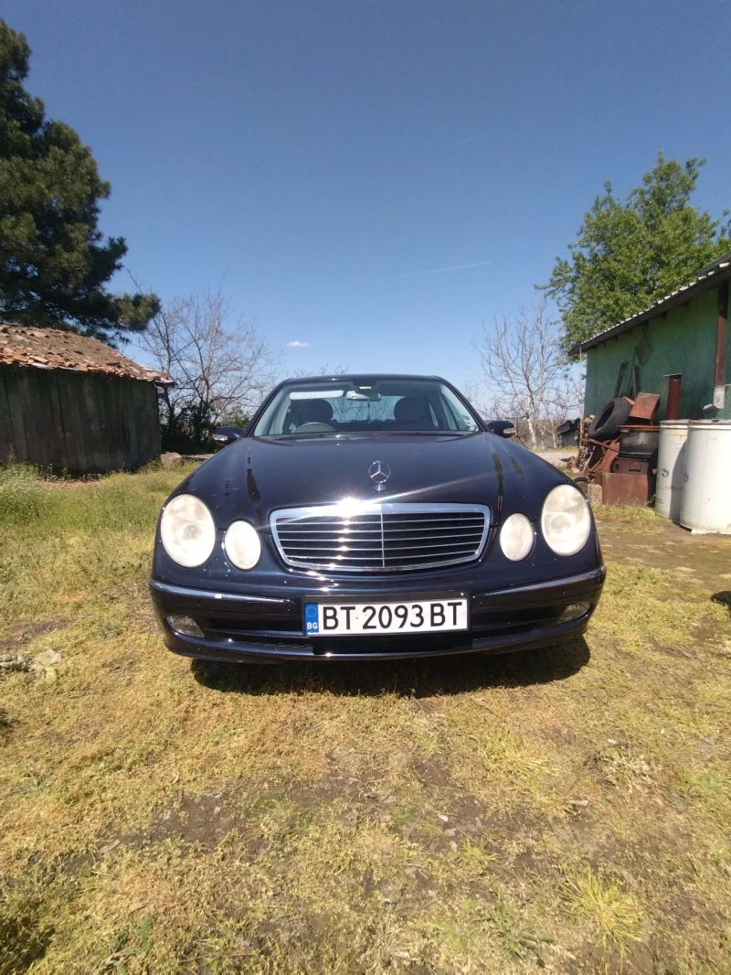 Mercedes-Benz E 320