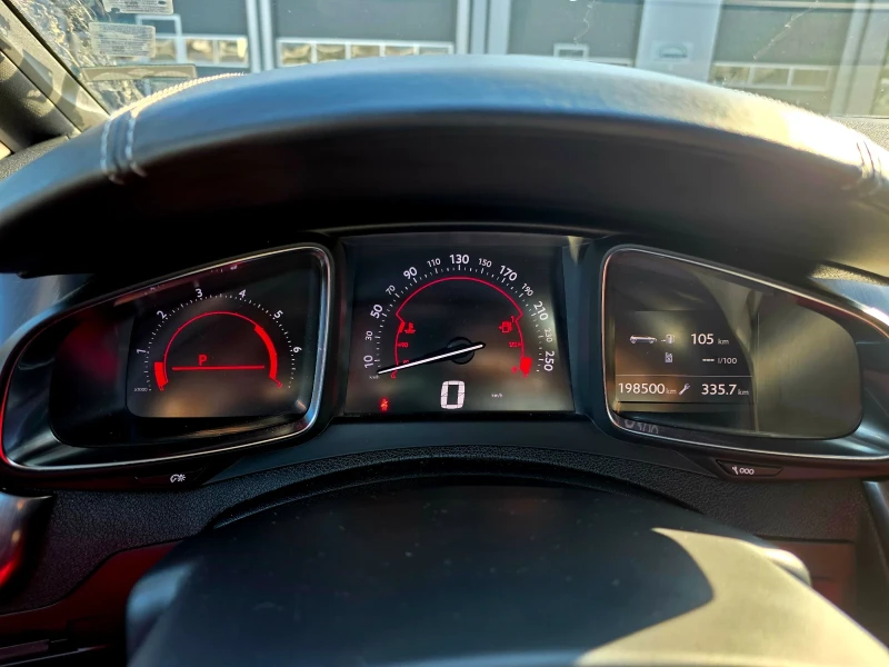 Citroen DS5 2.0 HDI KEYLESS/HEADUP, снимка 14 - Автомобили и джипове - 52752629