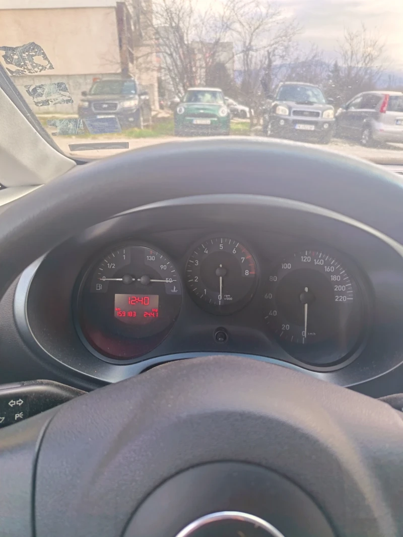 Seat Leon, снимка 7 - Автомобили и джипове - 52972439