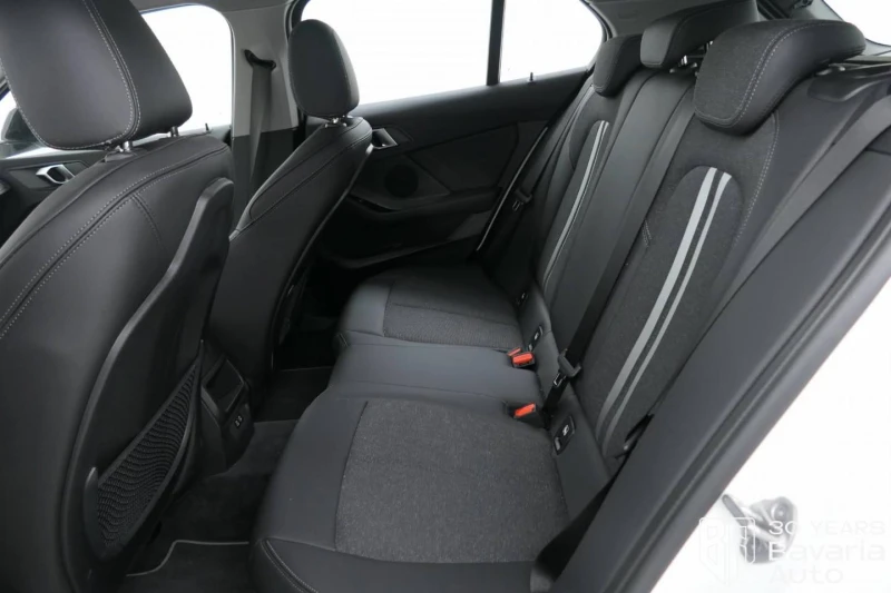 BMW 120 i Steptronic Sport Line, снимка 8 - Автомобили и джипове - 53073607