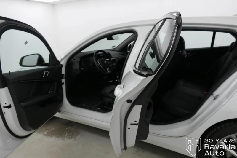 BMW 120 i Steptronic Sport Line, снимка 5 - Автомобили и джипове - 53073607