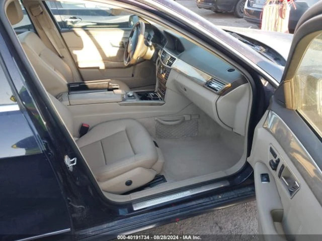 Mercedes-Benz E 350 4Matic, снимка 5 - Автомобили и джипове - 47364915