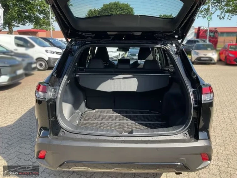 Toyota Corolla Cross 2.0HEV/197HP/TEAMPLAYER/CAM/LED/NAVI/CPLAY/504q, снимка 15 - Автомобили и джипове - 55349273