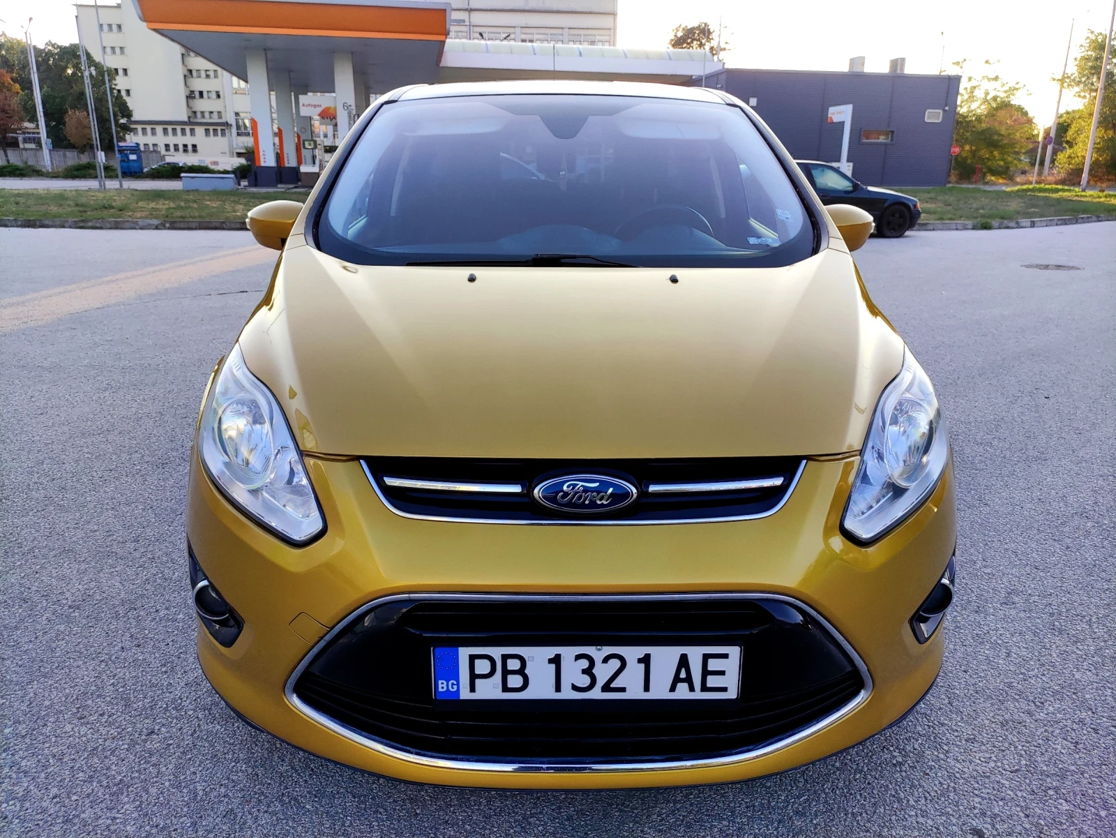 Ford C-max 1.0 Titanium Panorama, снимка 1