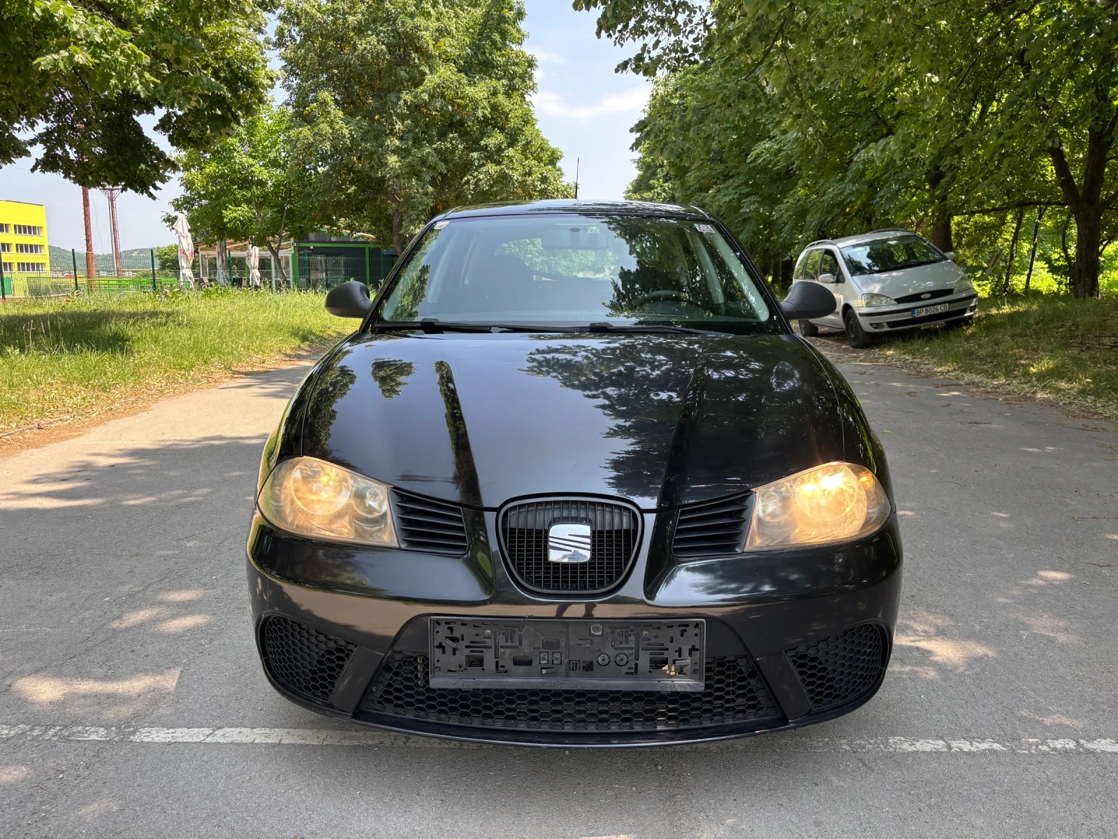 Seat Ibiza 1.2i * КЛИМАТИК*  - изображение 2