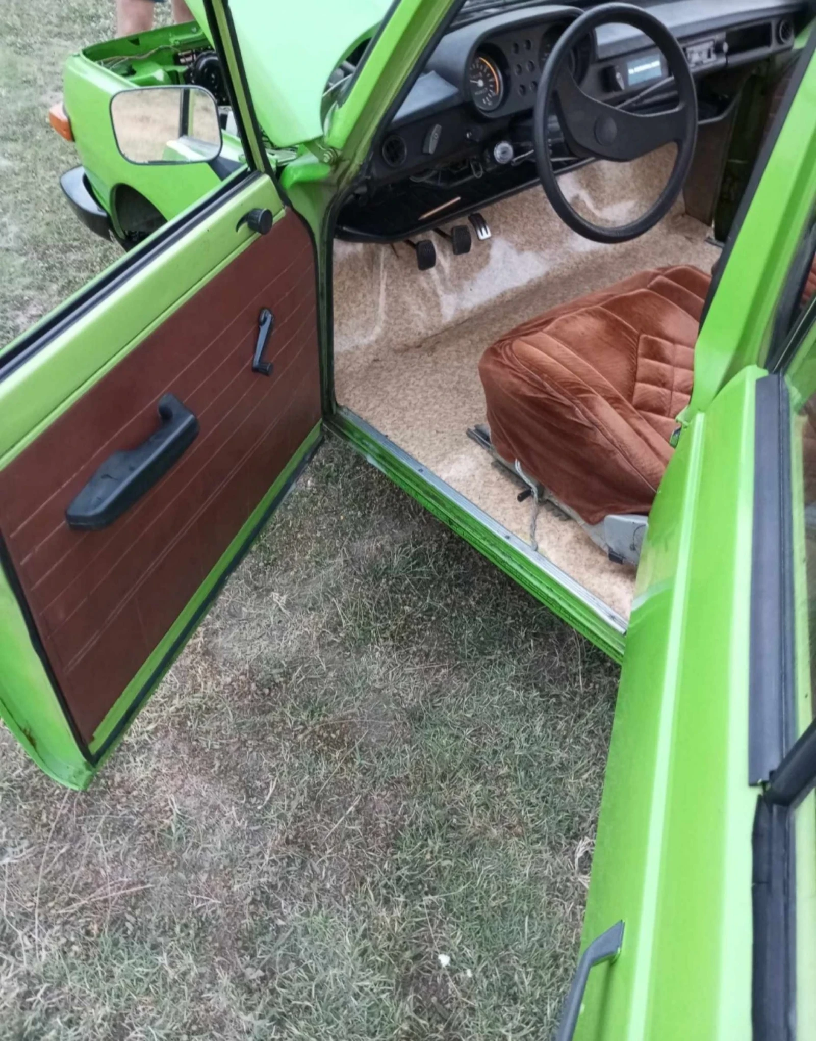 Wartburg 353   | Mobile.bg   12