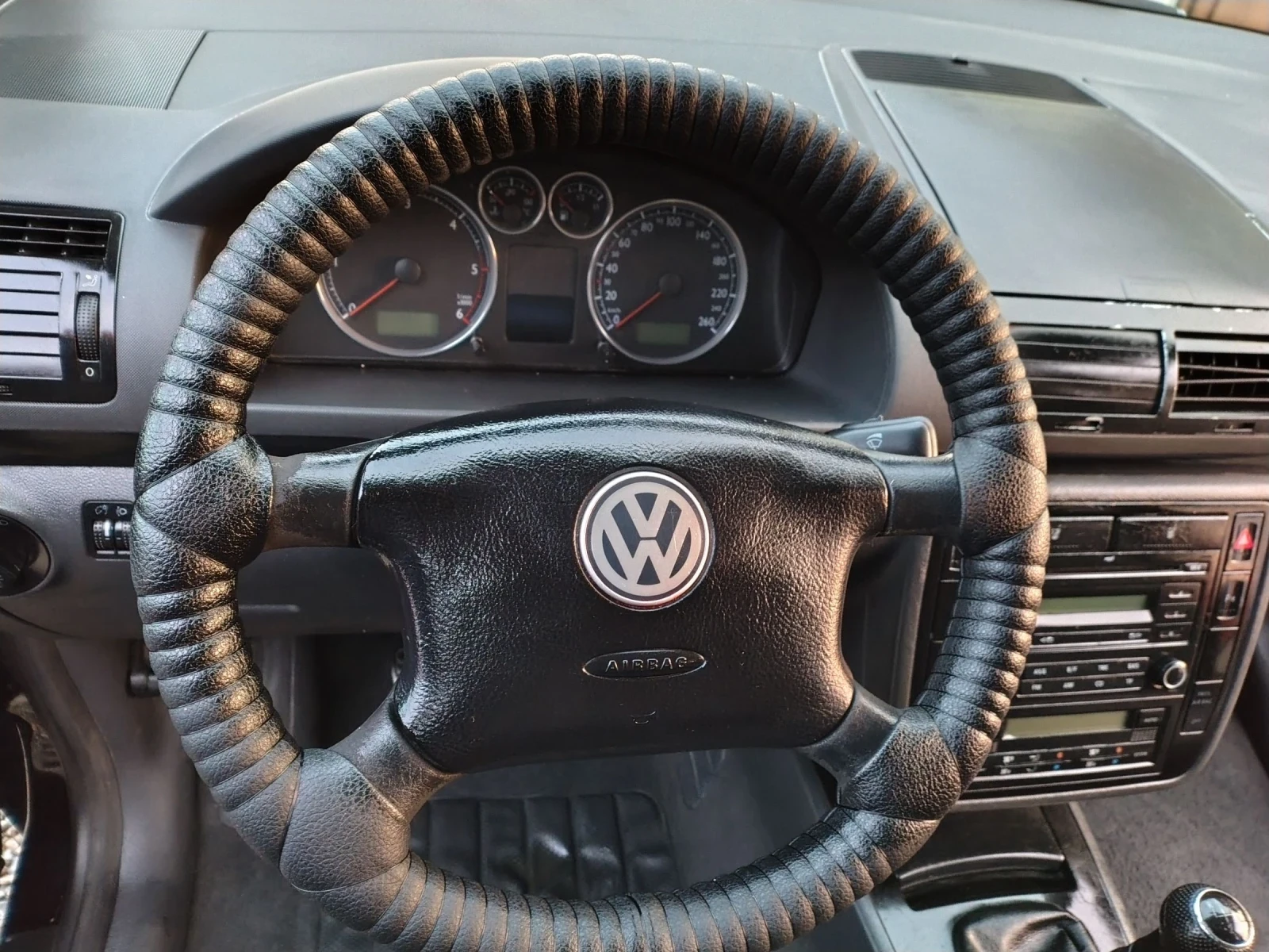 VW Sharan 1.9TDi 116 k.c. 6+ 1 , klimatronik 2009.  | Mobile.bg   10