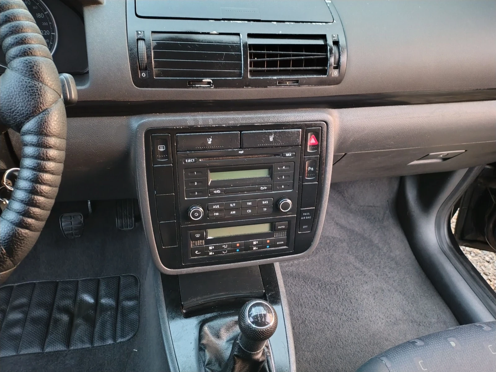 VW Sharan 1.9TDi 116 k.c. 6+ 1 , klimatronik 2009.  | Mobile.bg   12