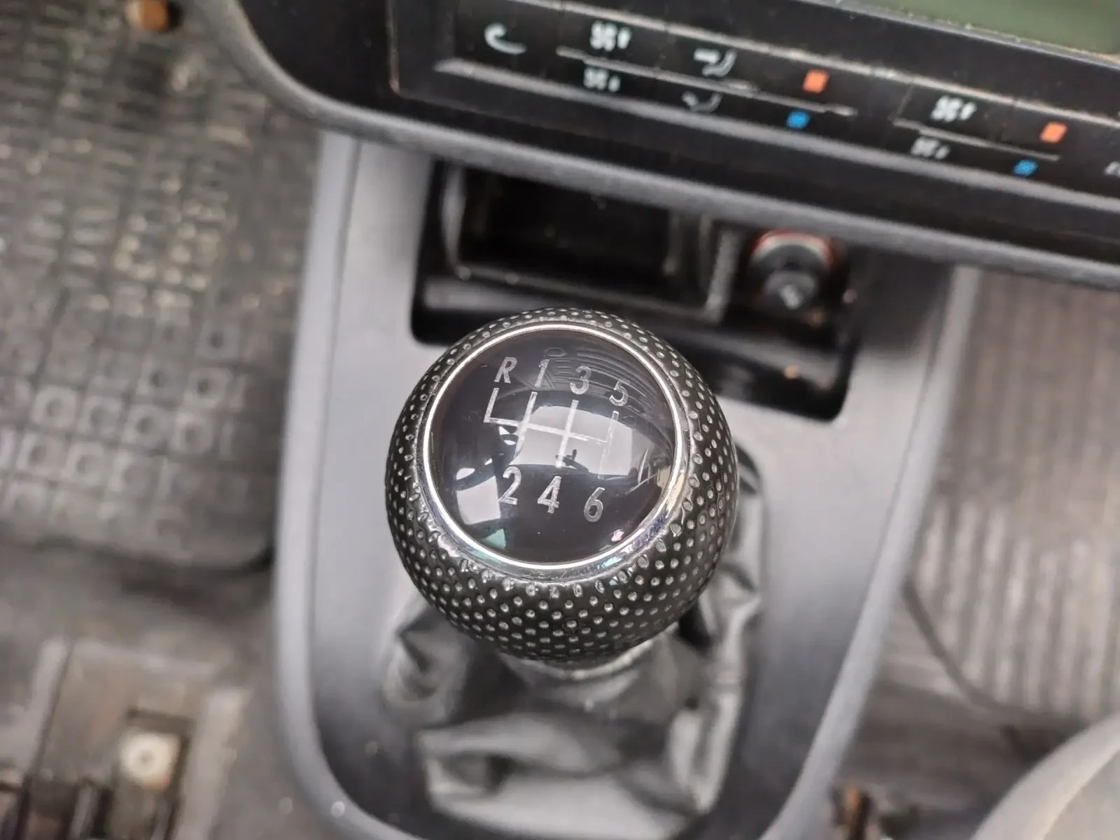 VW Sharan 1.9TDi 116 k.c. 6+ 1 klimatronik  | Mobile.bg   14