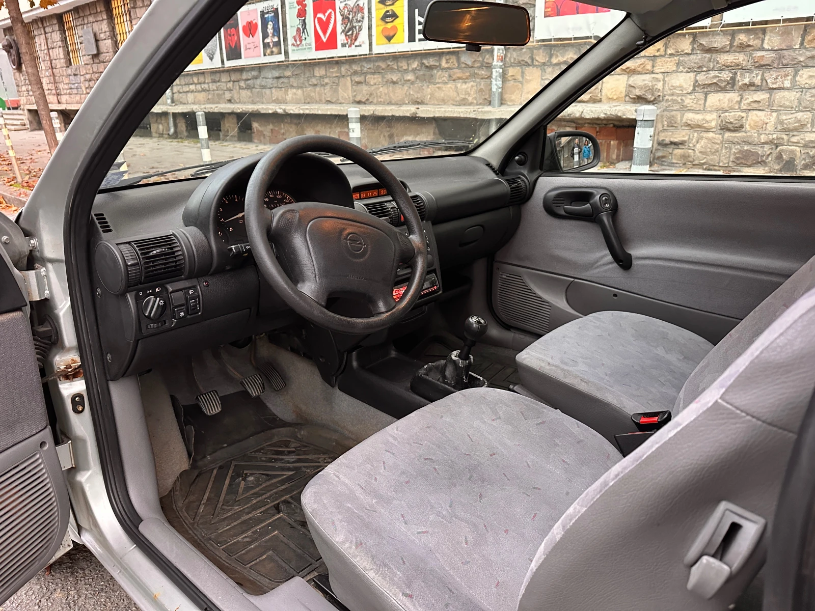 Opel Corsa 1.4 i | Mobile.bg   12