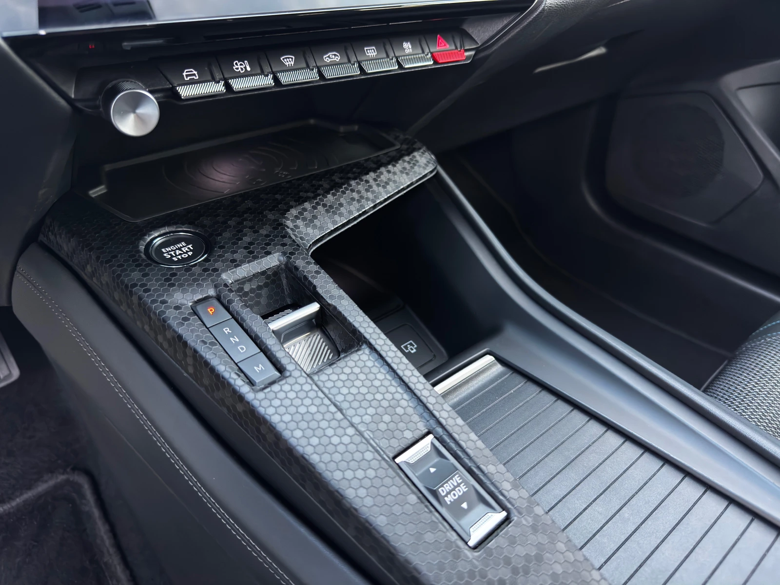 Peugeot 308 1.5 Blue-HDi Allure Automat 🇫🇷 | Mobile.bg   14