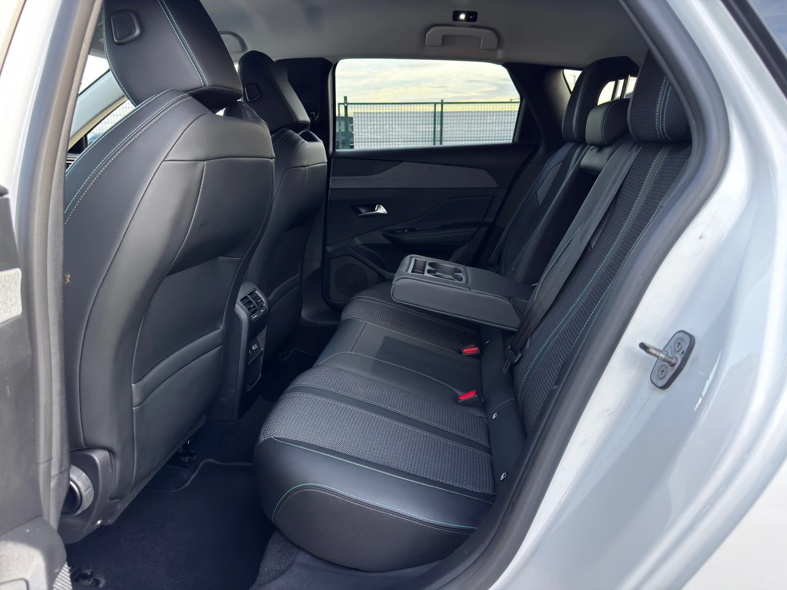 Peugeot 308 1.5 Blue-HDi Allure Automat 🇫🇷 | Mobile.bg   15