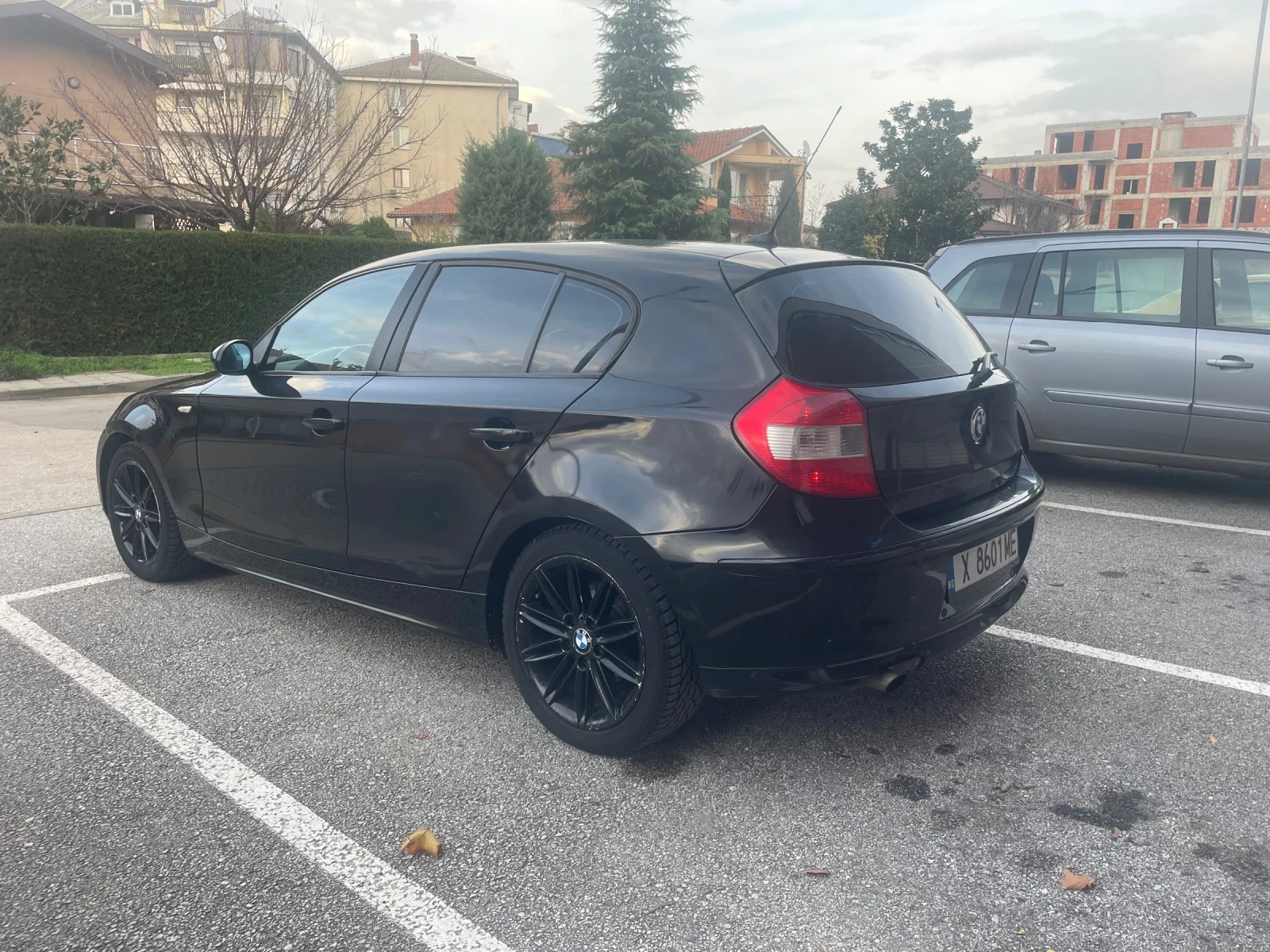 BMW 118 2000 - изображение 2