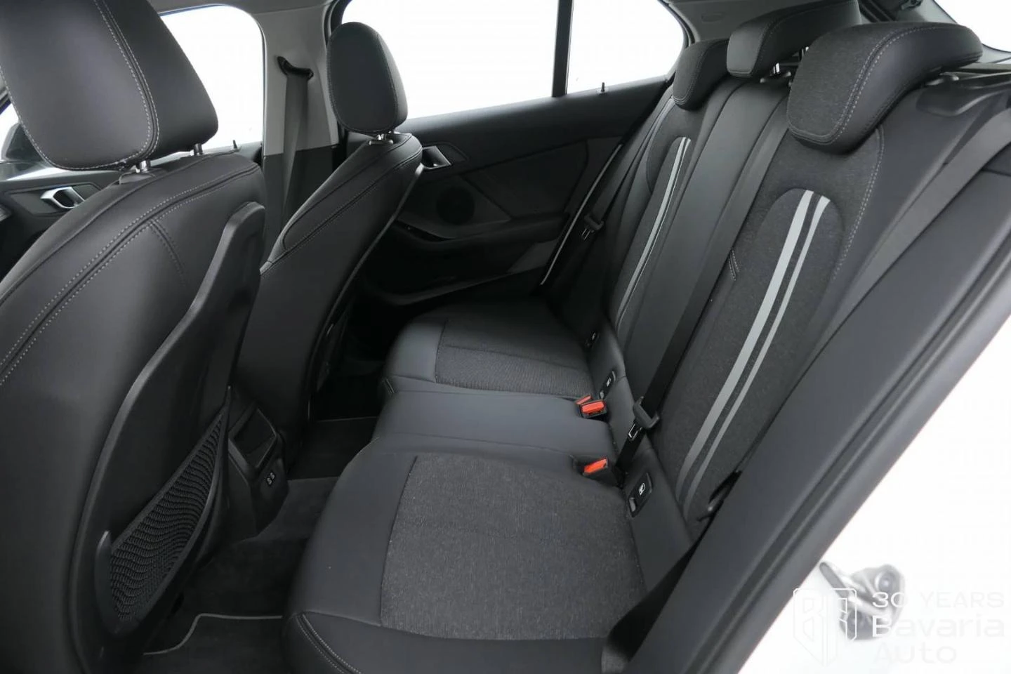 BMW 120 i Steptronic Sport Line - изображение 8