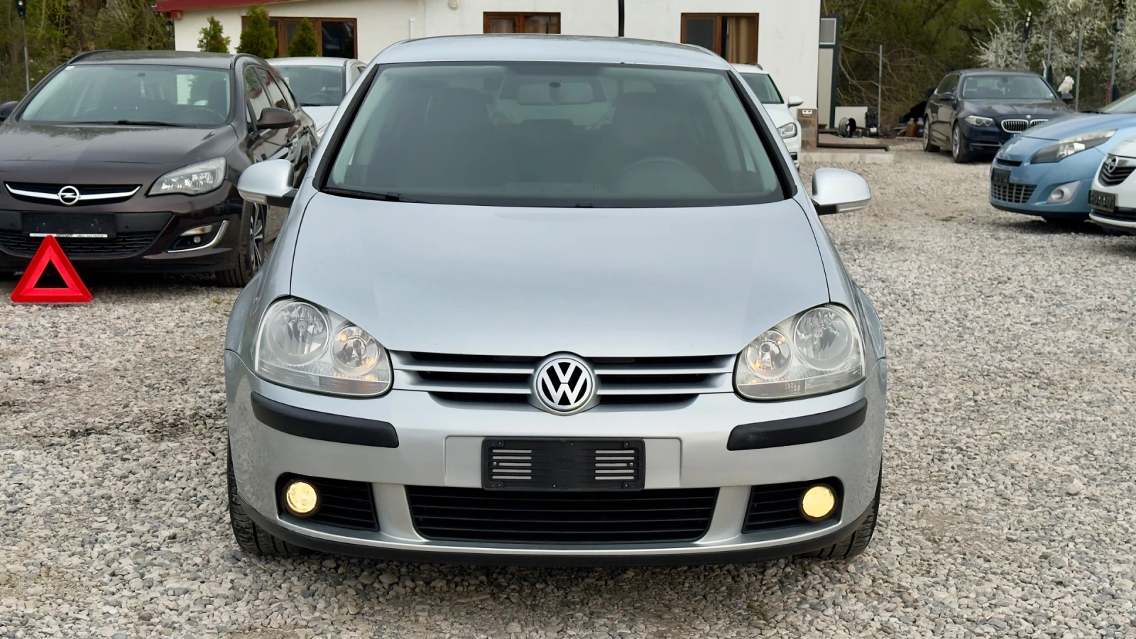 VW Golf 1.9 TDI 105 к.с. ИТАЛИЯ НАВИГАЦИЯ , снимка 2 - Автомобили и джипове - 54184854