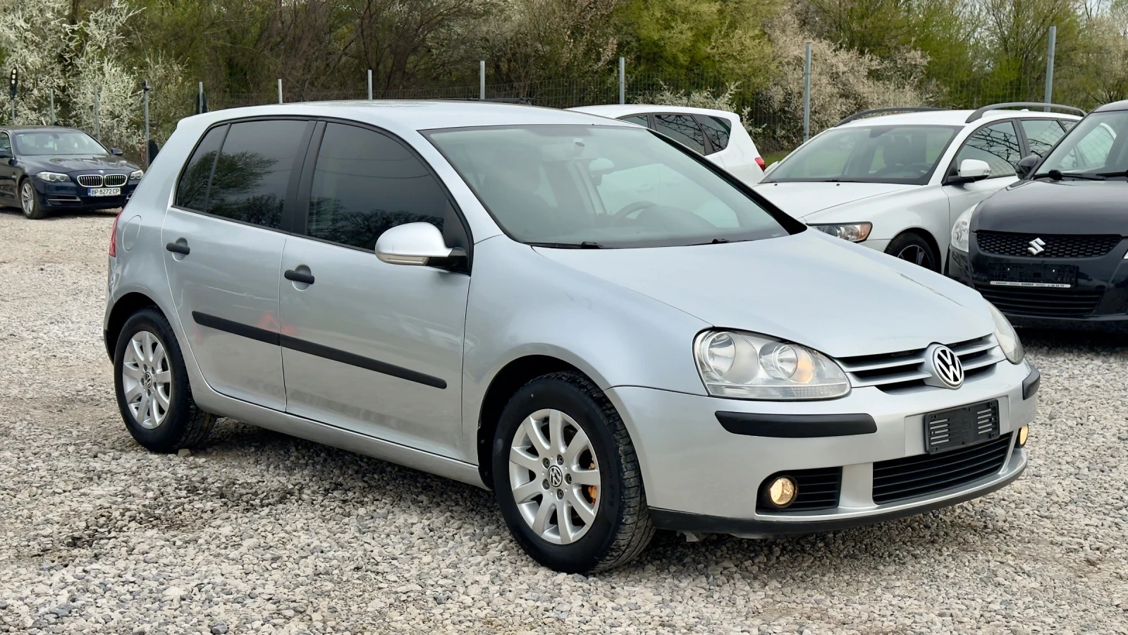 VW Golf 1.9 TDI 105 к.с. ИТАЛИЯ НАВИГАЦИЯ , снимка 4 - Автомобили и джипове - 54184854