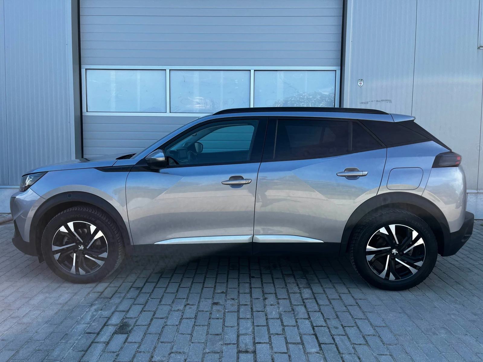 Peugeot 2008 Electric ALLURE 50KW 91% SOH, снимка 5 - Автомобили и джипове - 54314886