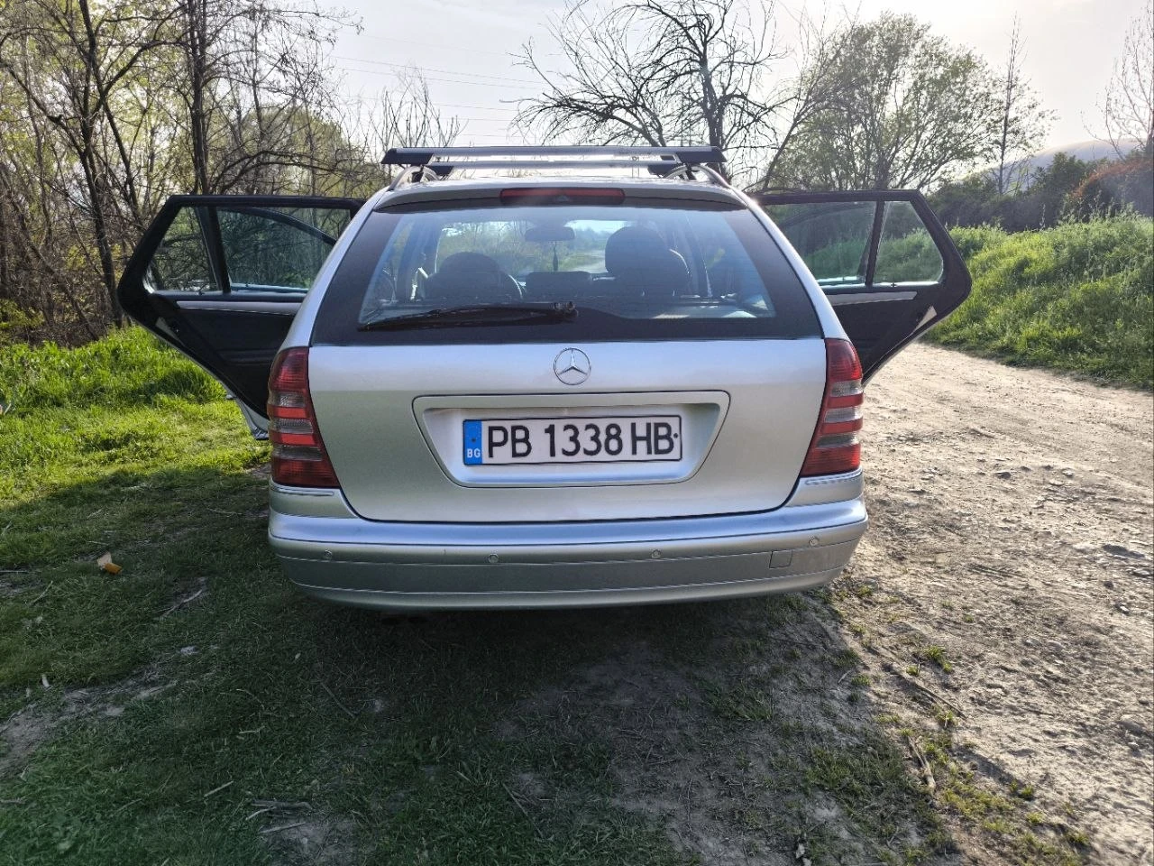Mercedes-Benz 220, снимка 9 - Автомобили и джипове - 54442107