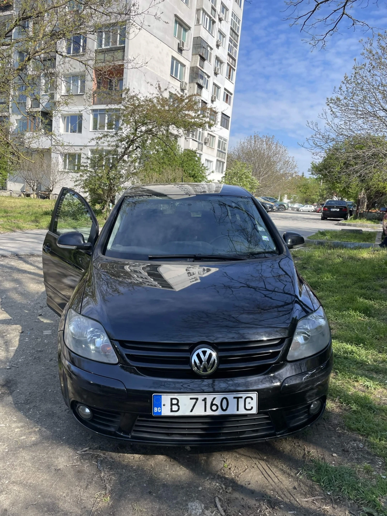 VW Golf Plus, снимка 8 - Автомобили и джипове - 54491677