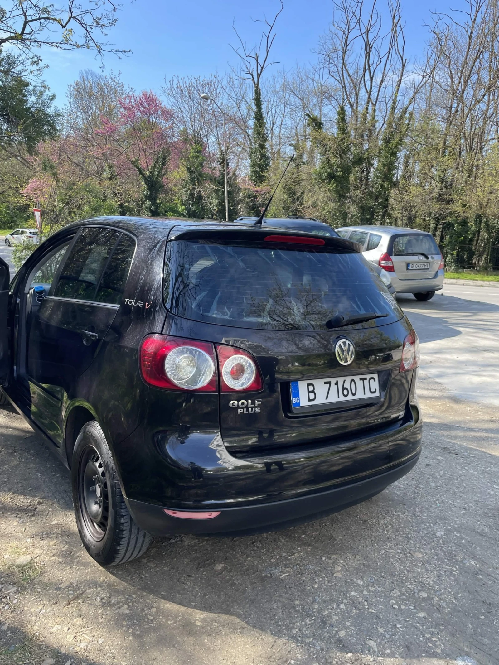 VW Golf Plus, снимка 3 - Автомобили и джипове - 54491677