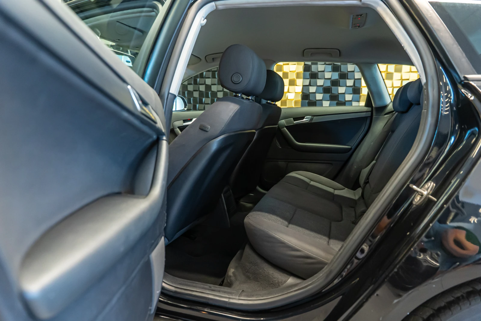 Audi A3 1.6 TDI, снимка 17 - Автомобили и джипове - 54508527