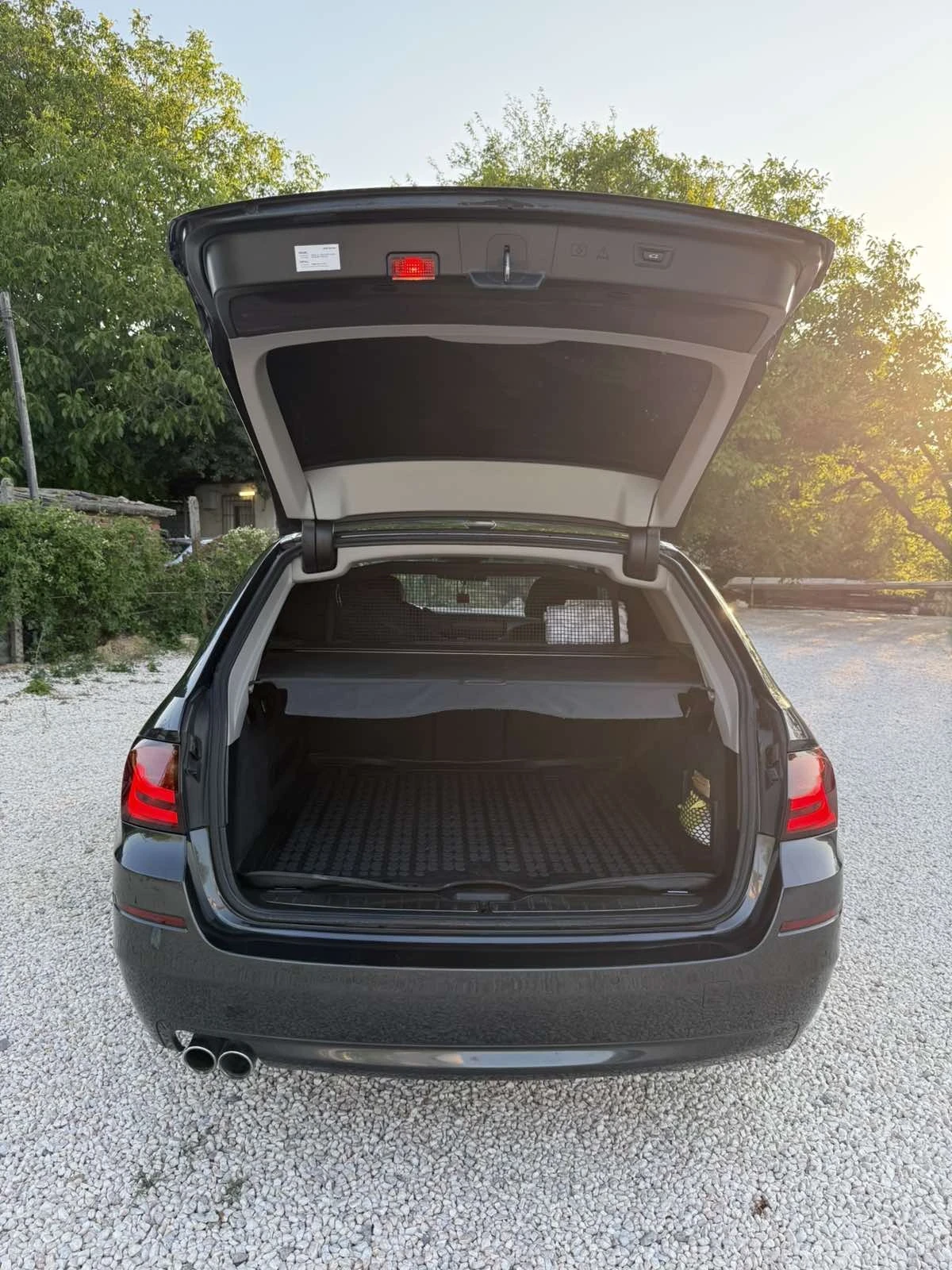 BMW 525 525d 3.0D 204к.с. F11., снимка 16 - Автомобили и джипове - 54697329