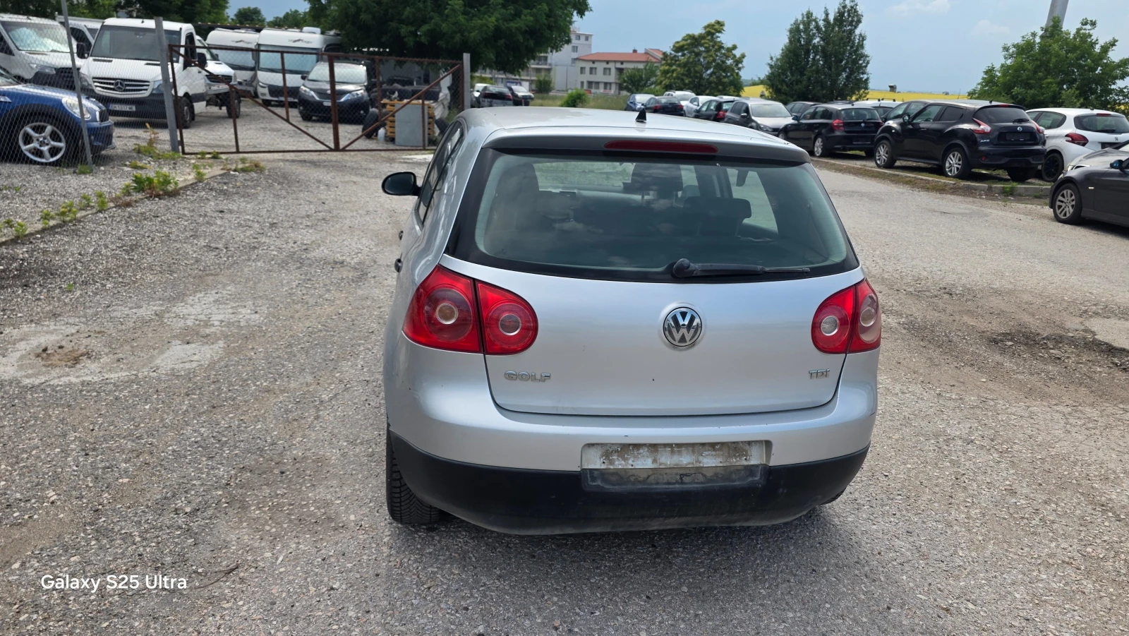 VW Golf 1.9tdi, снимка 6 - Автомобили и джипове - 54812943