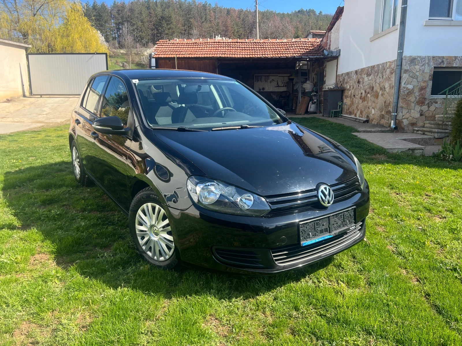 VW Golf 1.6 TDI BLUEMOTION , снимка 7 - Автомобили и джипове - 54819588