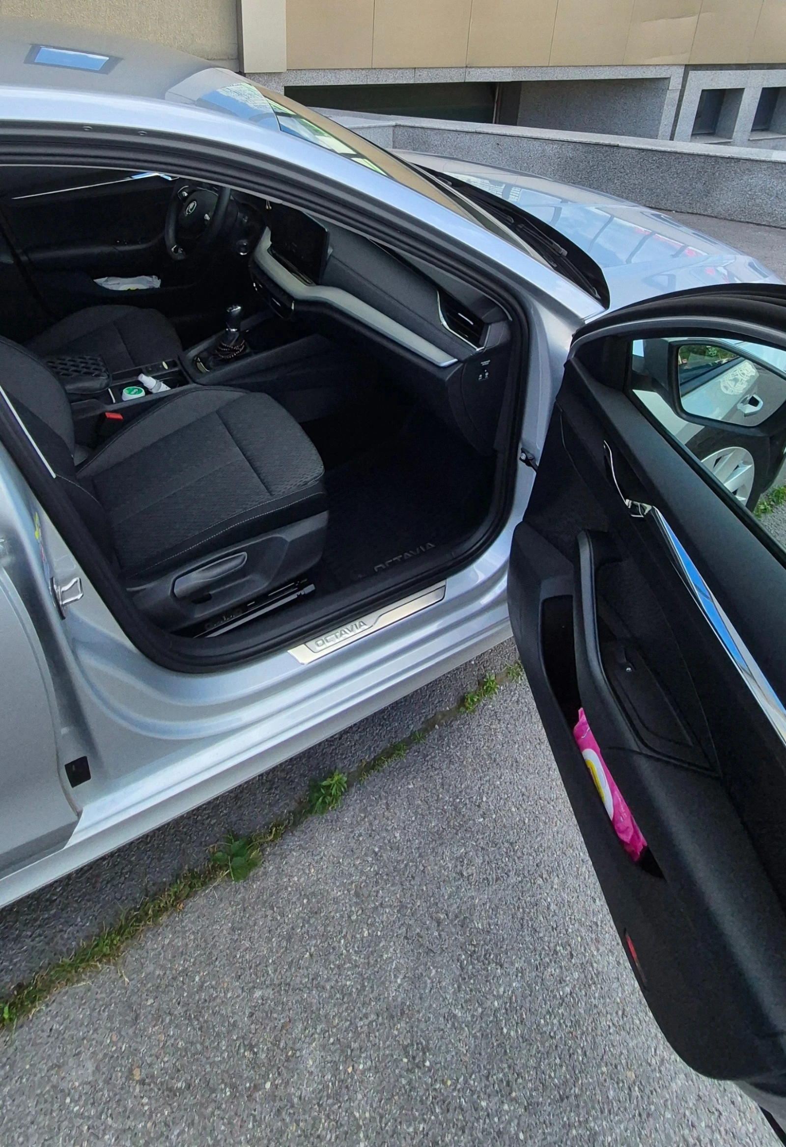 Skoda Octavia Edition Plus, 1.5 TSI, �������� �� 03/2029 | Mobile.bg � ����������� 10