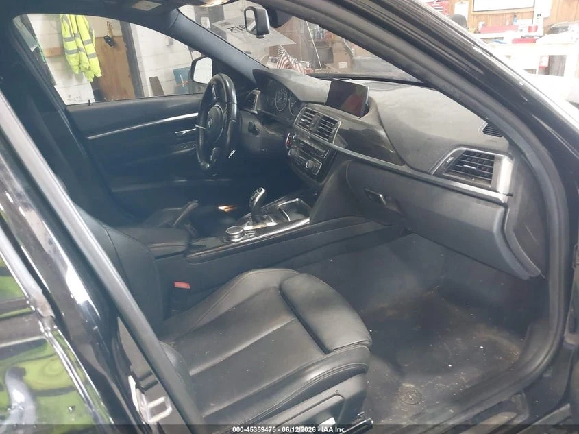 BMW 340 xDrive Автокредит Цена до България, снимка 12 - Автомобили и джипове - 55442237
