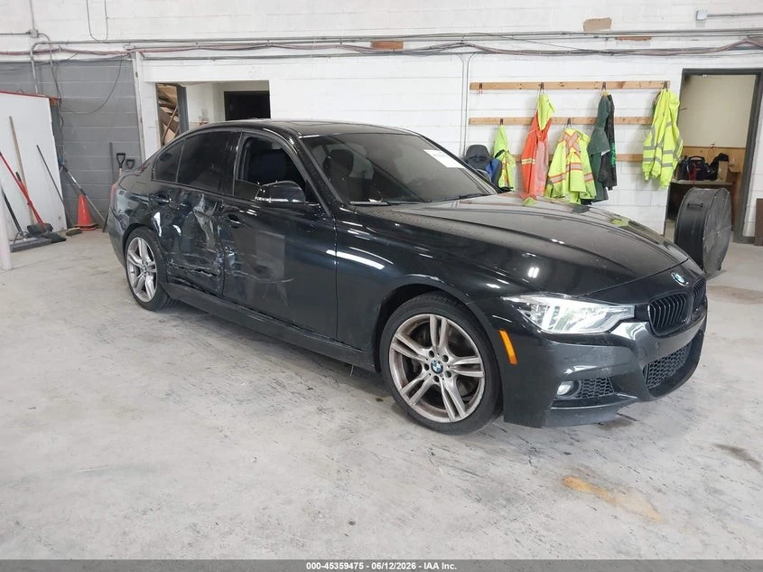 BMW 340 xDrive Автокредит Цена до България, снимка 3 - Автомобили и джипове - 55442237
