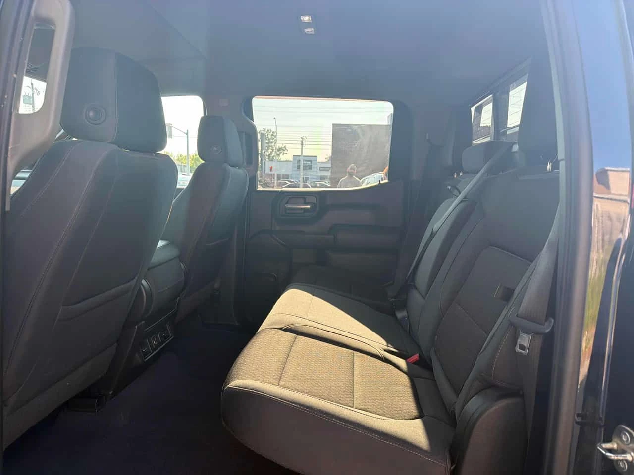 Chevrolet Silverado  LT / ��������� / CARFAX / ����������  | Mobile.bg � ����������� 10