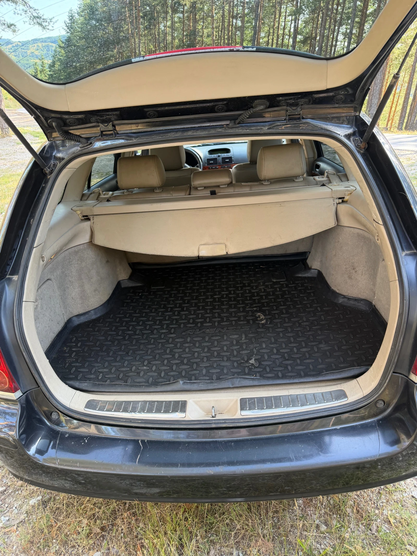 Toyota Avensis, снимка 8 - Автомобили и джипове - 55547335