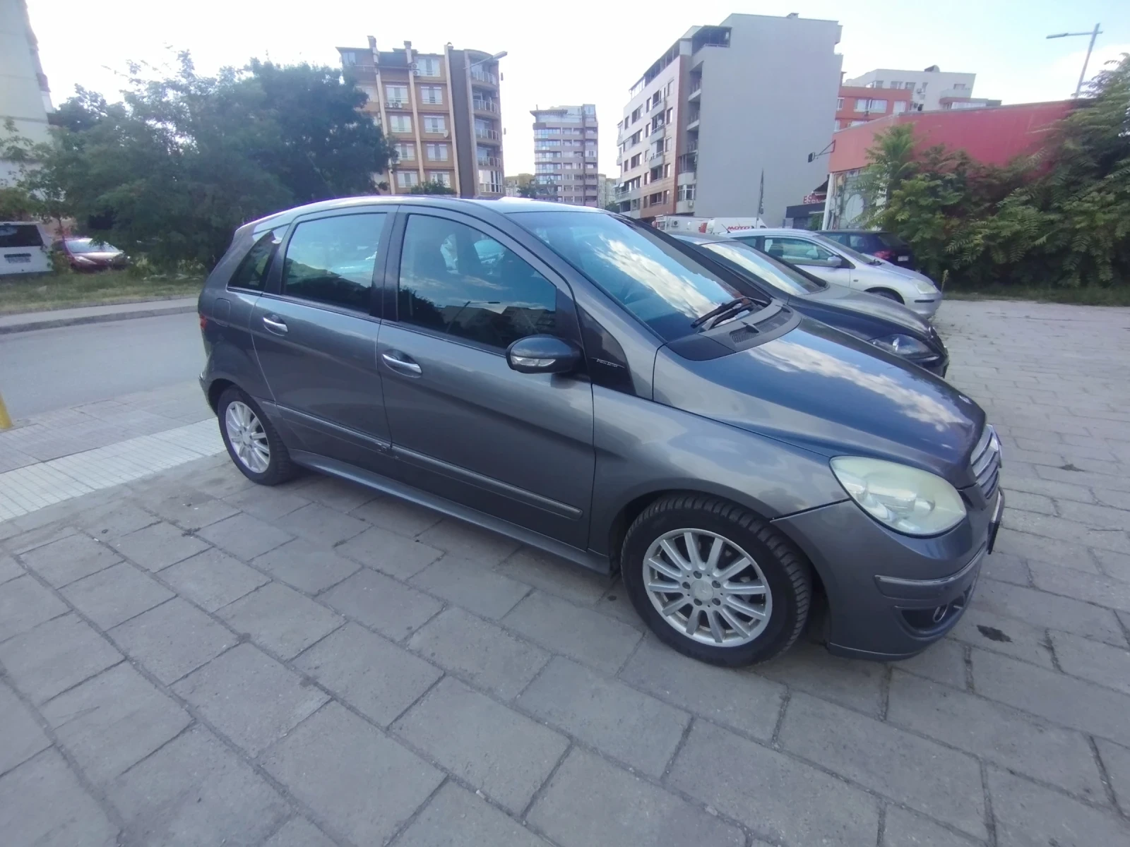 Mercedes-Benz B 200, снимка 3 - Автомобили и джипове - 55673785