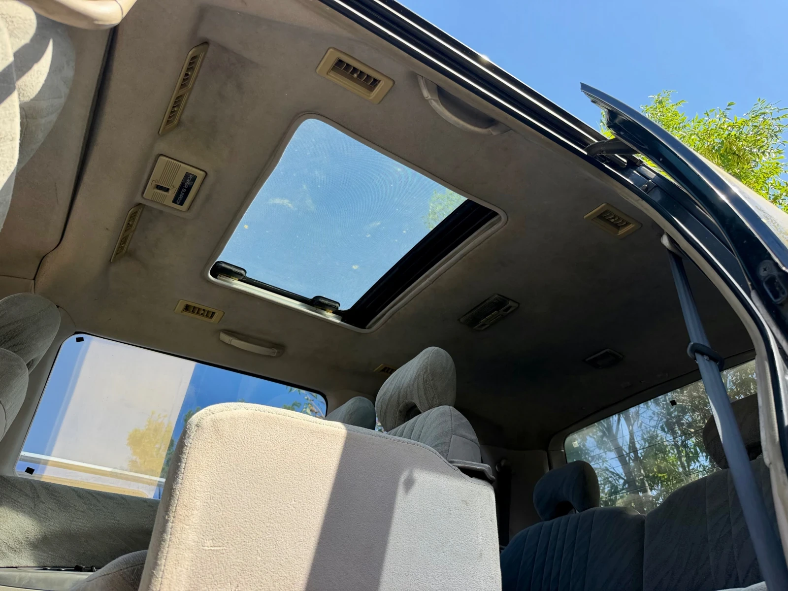 Mitsubishi Space gear Delica 2.8TDI 4x4, снимка 9 - Автомобили и джипове - 55725303