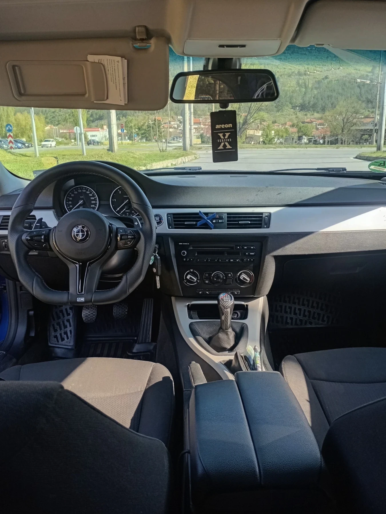 BMW 320, снимка 6 - Автомобили и джипове - 56049184
